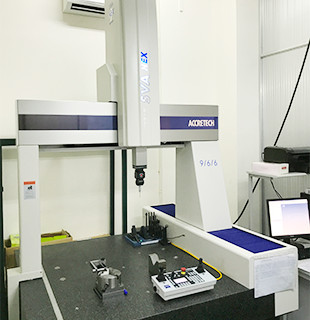 3-D Coordinates measuring machine Tokyo Seimitsu (Accretech) XYZAX SVA  NEX9/6/6-C6